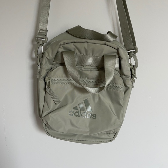 zoe saldana adidas backpack